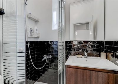 WC2